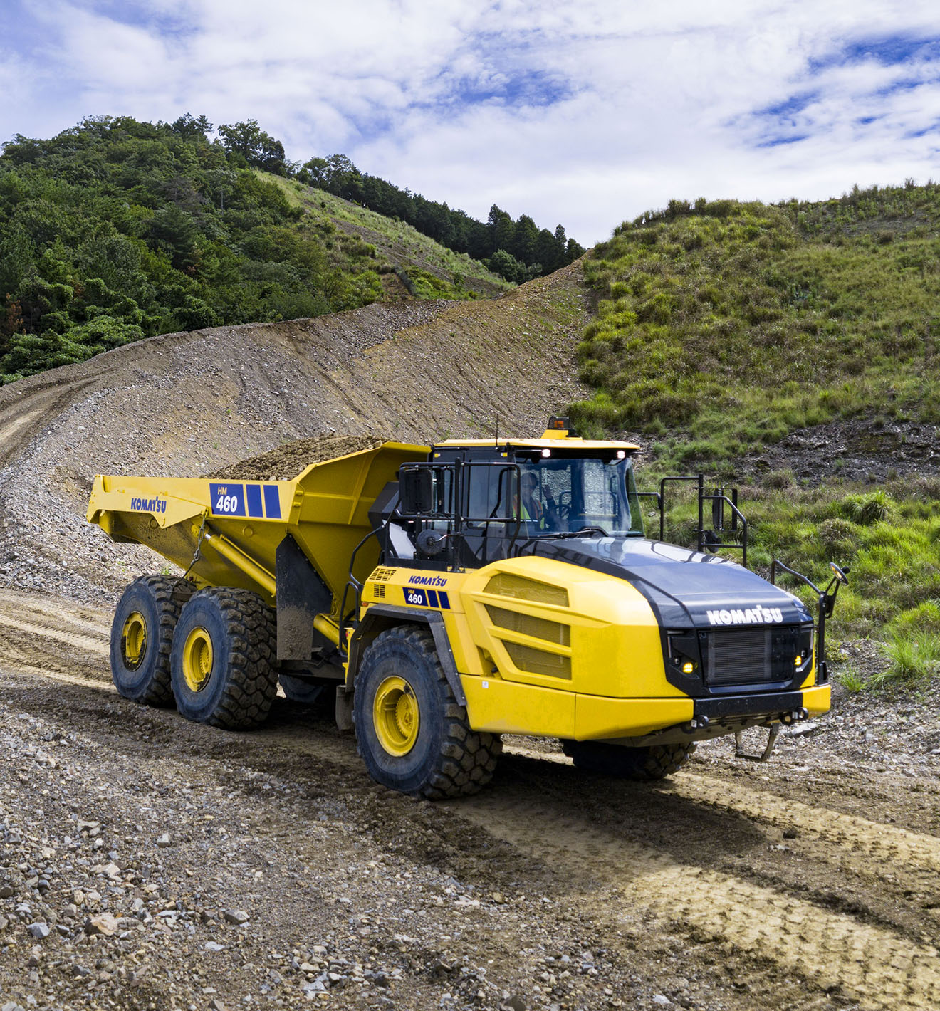 Avec le HM460-6, Komatsu présente un tombereau articulé de nouvelle génération