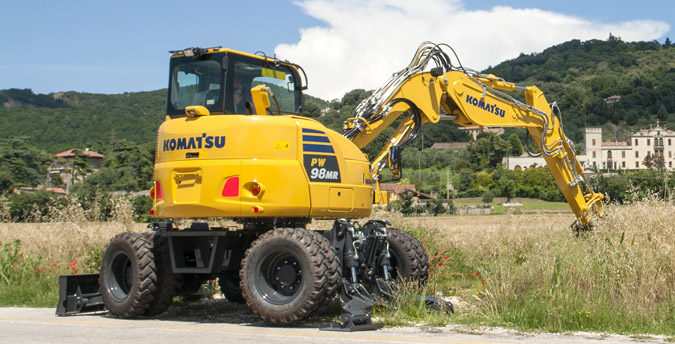 Komatsu Wheeled Midi Excavator PW98MR-8