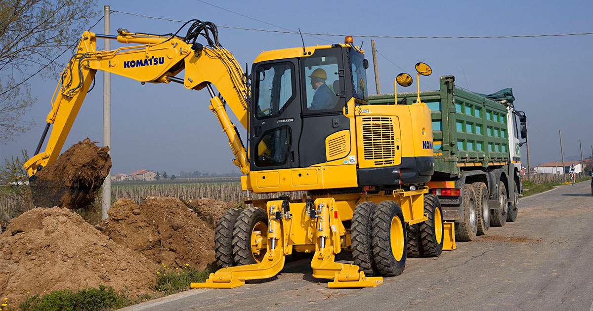 Komatsu Wheeled Midi Excavator PW118MR8
