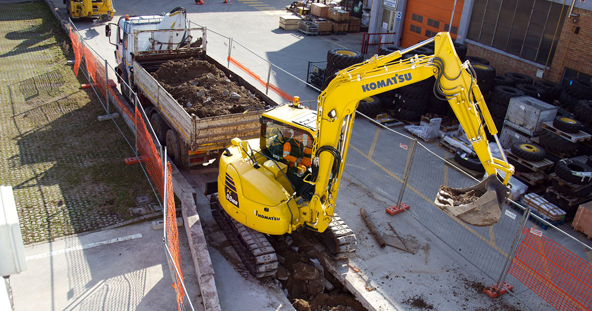 Komatsu Crawler Midi Excavator PC88MR-10
