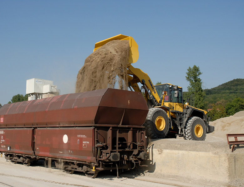 WA480-6