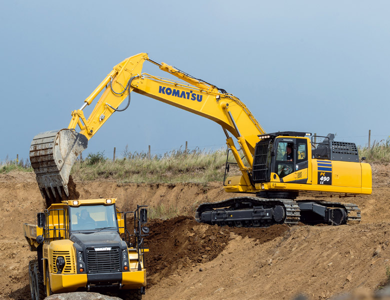 Komatsu Standard Crawler Excavator PC49011 PC490LC11