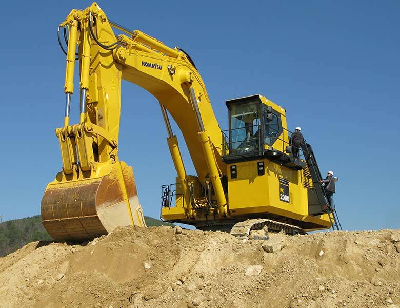 コマツ建機　PC2000-8 BACKHOE 　1/50 ケンクラフト製 Komatsu PC2000-8 Excavator Price & Specification | Infra Junction