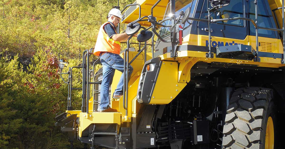 Komatsu Rigid Dump Trucks