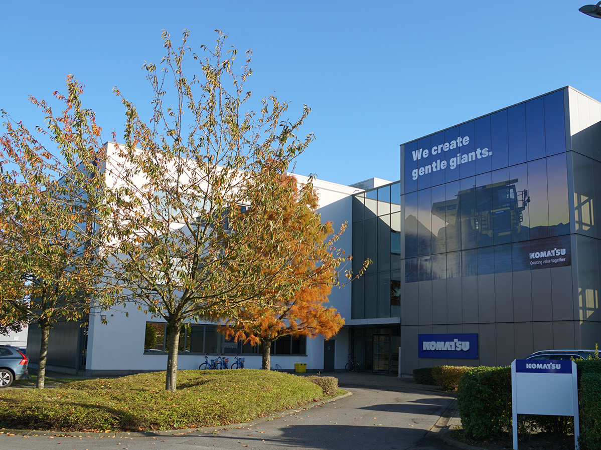 Ict Service Desk Engineer At Komatsu Europe International N V